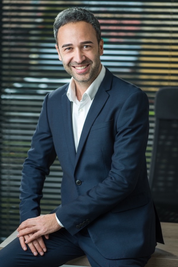 Dr. Samer Hosin
