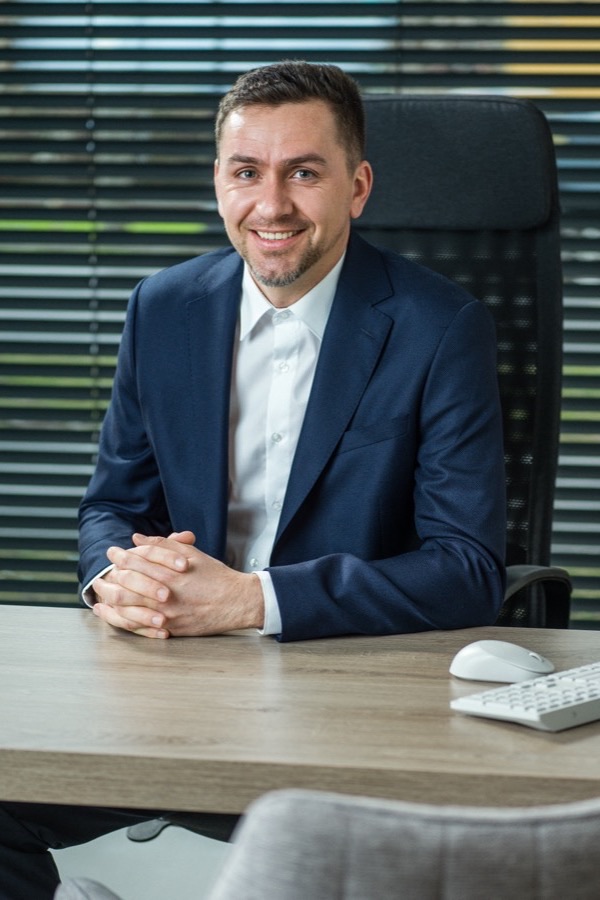 Dr. Sorin Suba